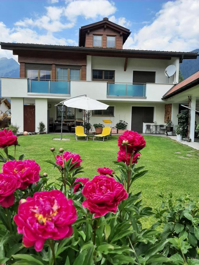 Ferienwohnungen Pollhammer Sankt Gallenkirch Ngoại thất bức ảnh